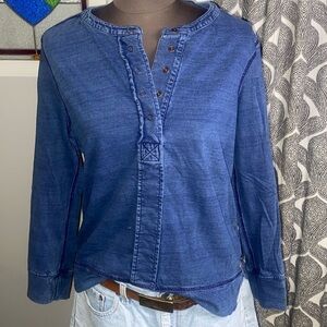 Roots Canada long sleeve 100% cotton Henly shirt